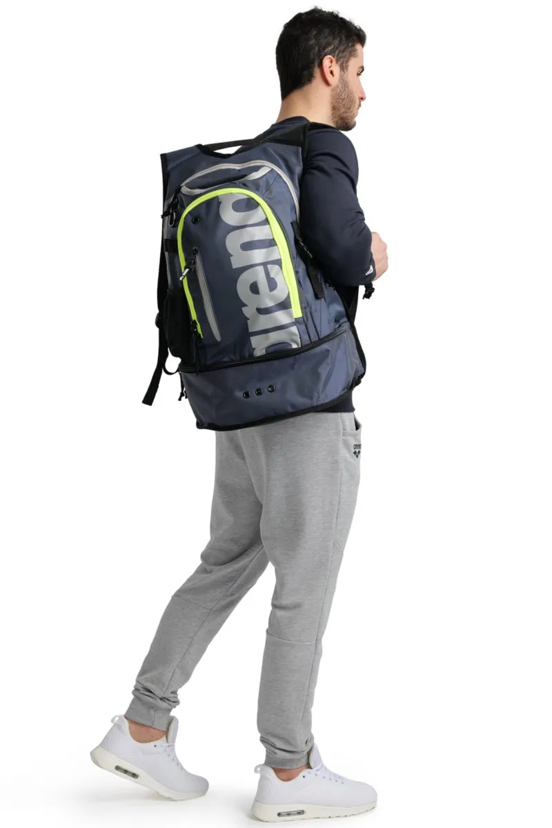 Arena - Fastpack 3.0 Backpack - Navy/Yellow