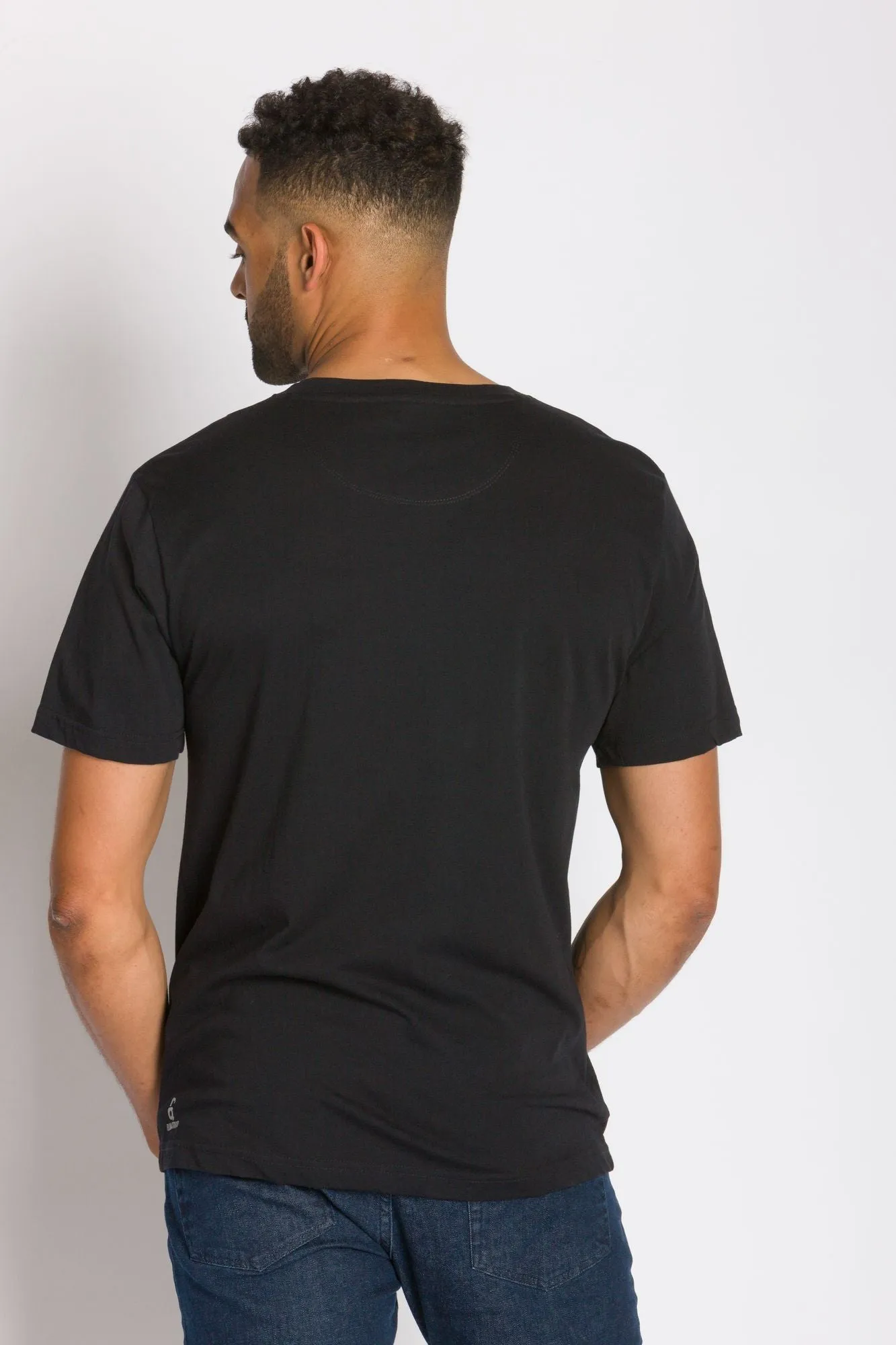 Jamison | Men's Anti-Stain V-neck Tee