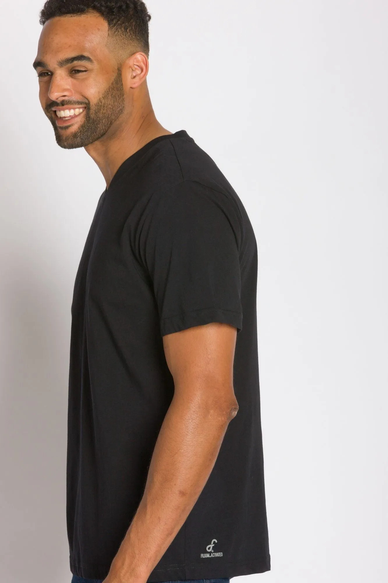 Jamison | Men's Anti-Stain V-neck Tee