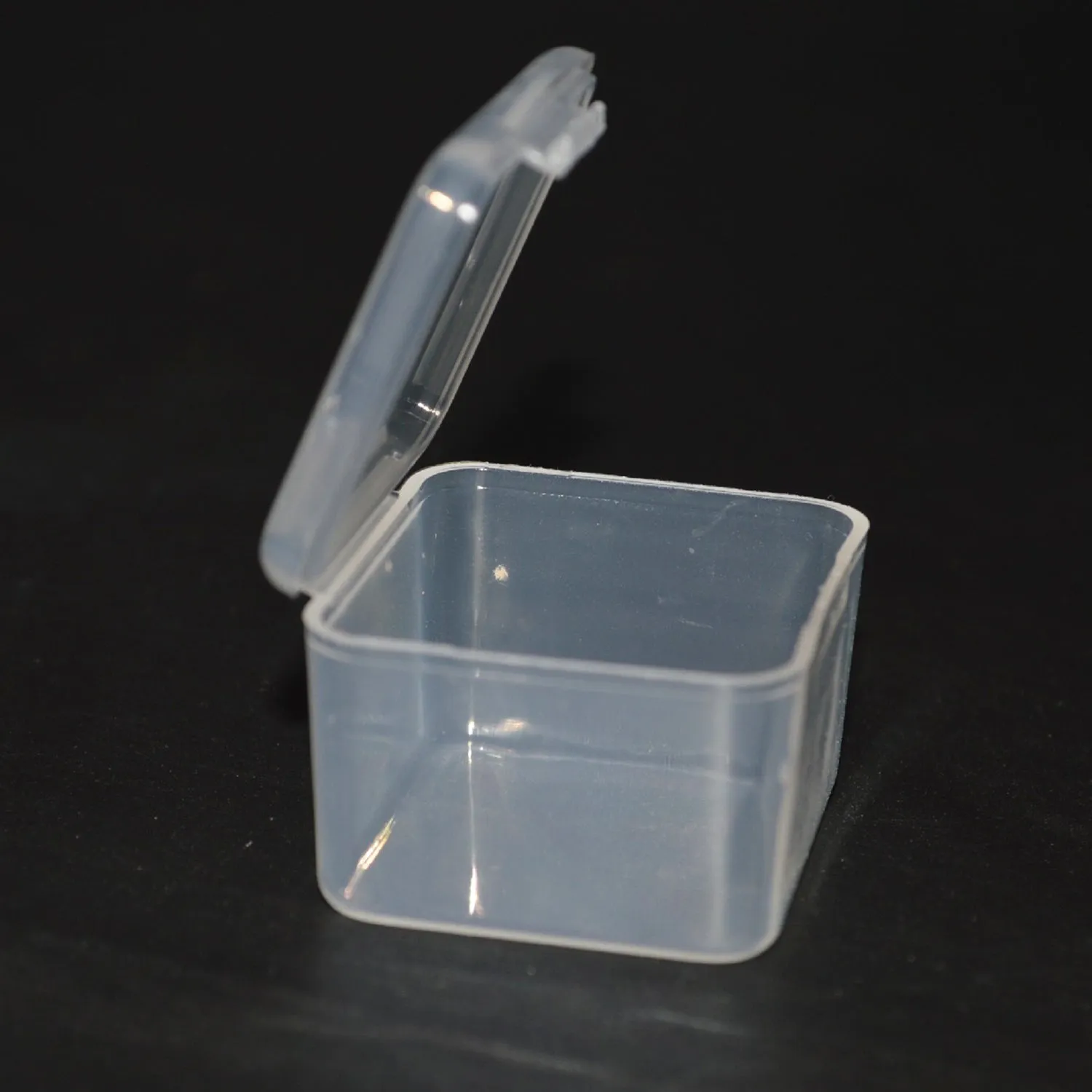 Mini Square Clear Storage Boxes - 3.4 x 3.4 cm